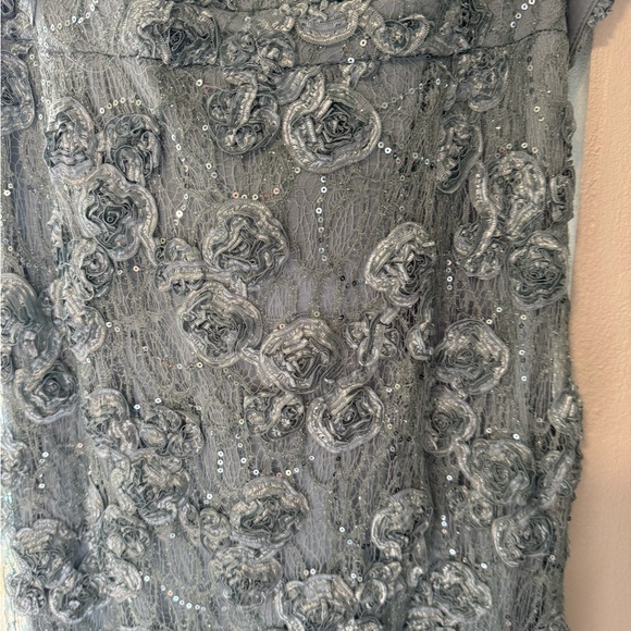 DJ-JAZ Off-Shoulder Lace Gown with Slit – Size 18 – Worn Once - Picture 6 of 15